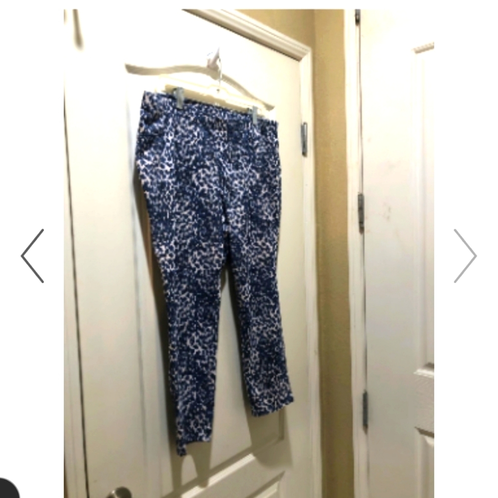 Faded glory Capri pants